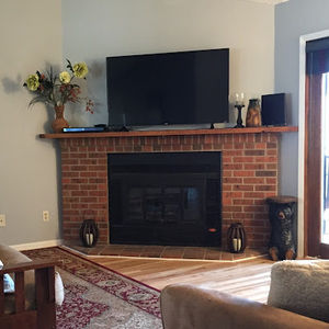 Meet your Posher, Holly